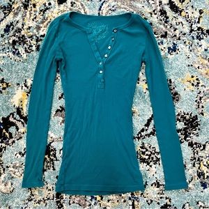 Aéropostale Long Sleeve Henley sz s